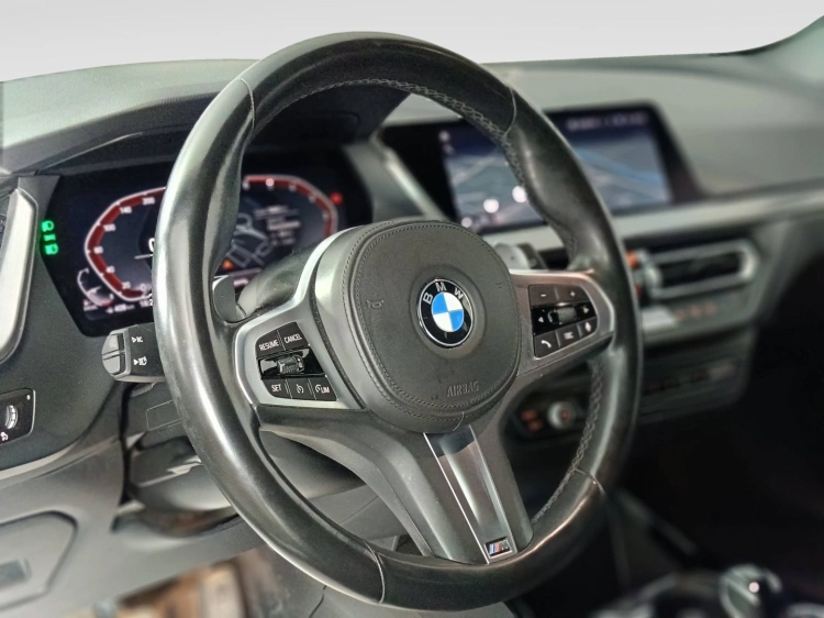 16 - BMW Serie 1 118d Msport auto