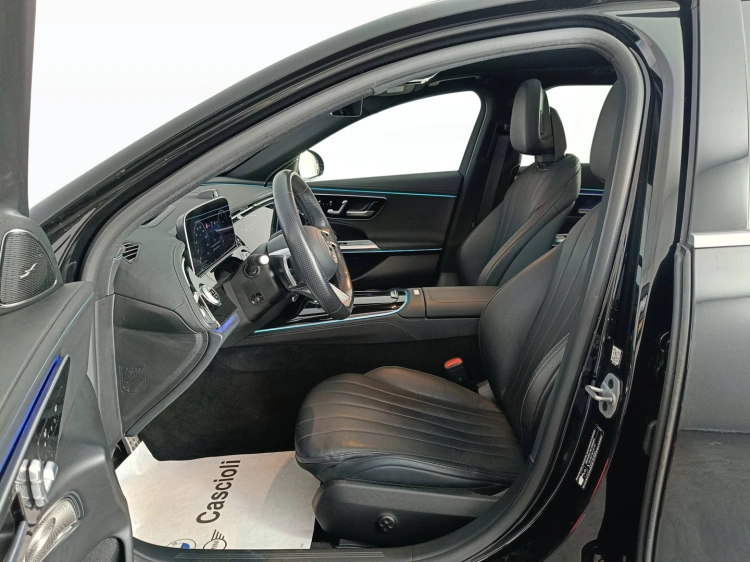 8 - Mercedes-Benz Classe E SW 220 d AMG Line Premium Plus auto