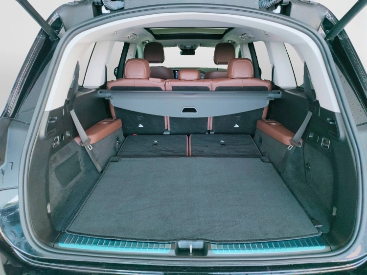 5 - Mercedes-Benz GLS 450 d AMG Line Premium Plus 4matic auto