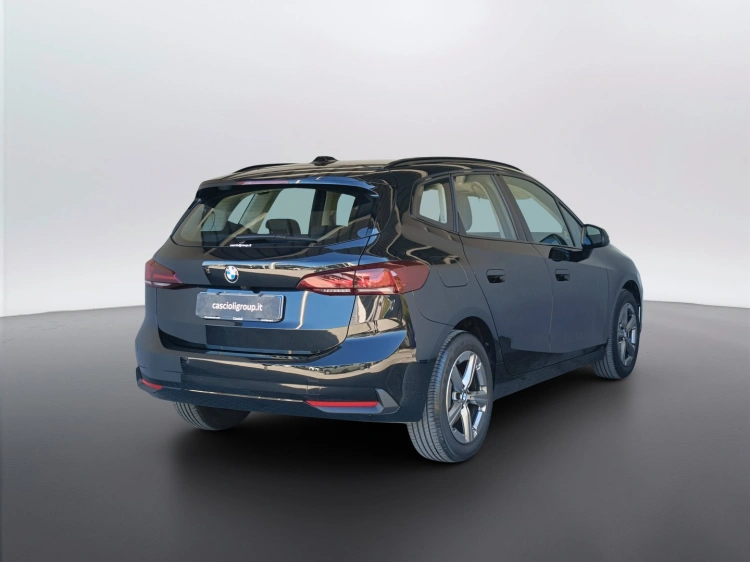 4 - BMW Serie 2 218d Active Tourer auto