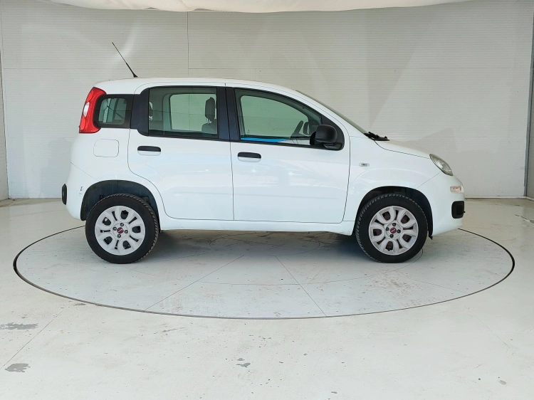 4 - Fiat Panda Panda 0.9 t.air t. natural power Easy 80cv