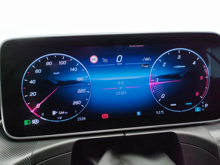 17 - Mercedes-Benz CLE Cabrio 220 d Advanced auto