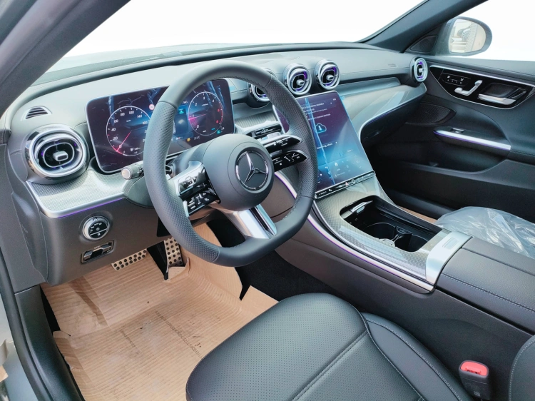 9 - Mercedes-Benz Classe C 220 d 4MATIC Station Wagon Travel Edition