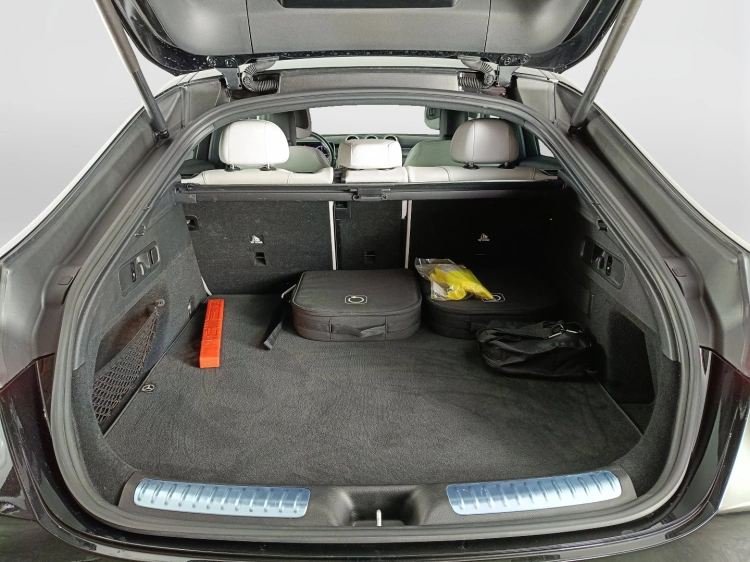 19 - Mercedes-Benz GLC 300 de phev AMG Line Premium 4matic auto