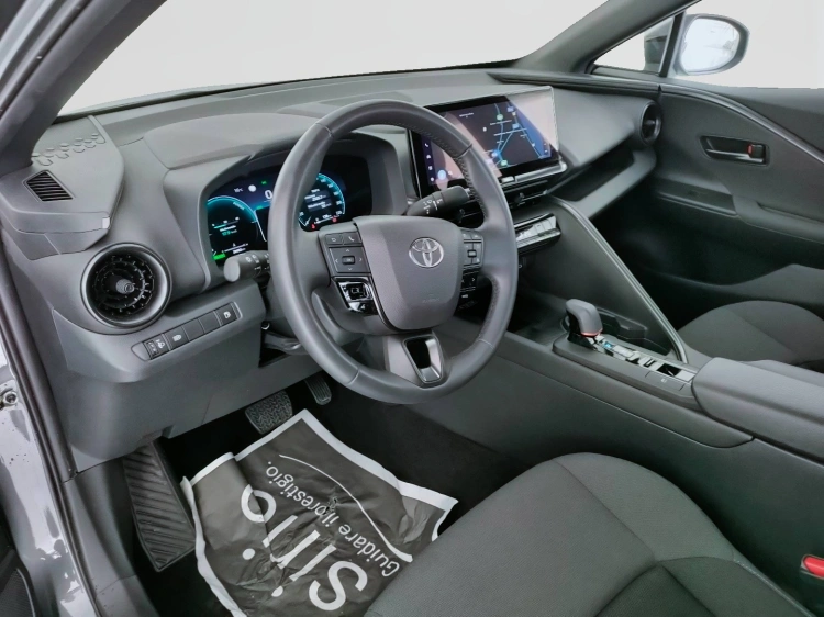 14 - Toyota C-HR C-HR 2.0 hv Trend fwd e-cvt