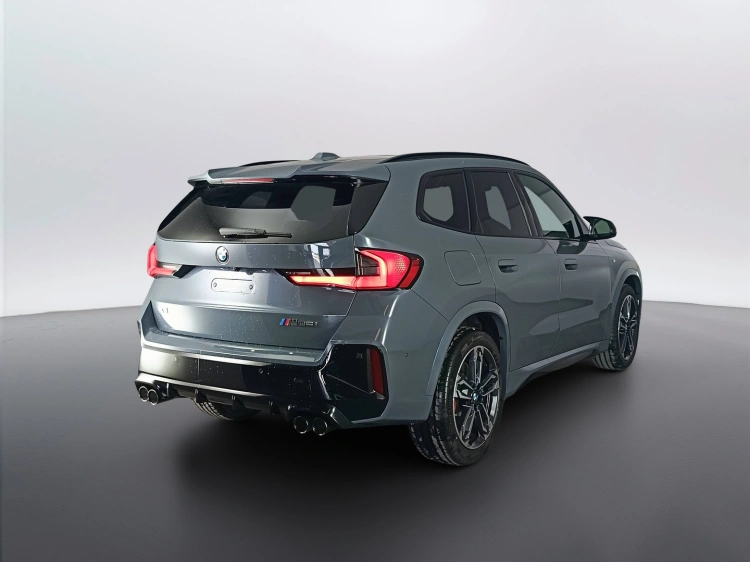 4 - BMW X1 M BMW X1 M35i xDrive