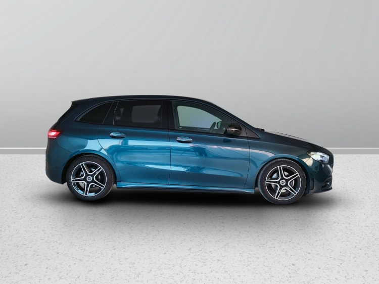 7 - Mercedes-Benz Classe B 180 d AMG Line Advanced Plus auto