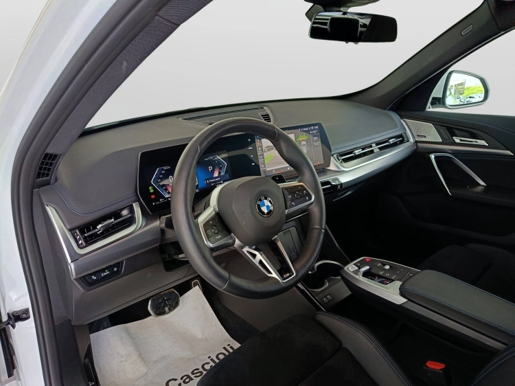 7 - BMW X1 X1 xdrive23d mhev 48V MSport Pro auto