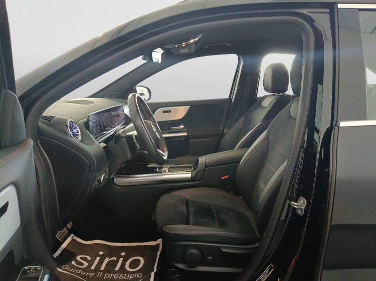 8 - Mercedes-Benz GLA 180 d AMG Line Advanced Plus auto