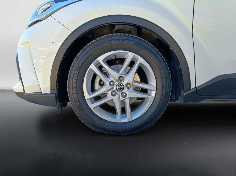20 - Toyota C-HR C-HR 1.8h Active e-cvt