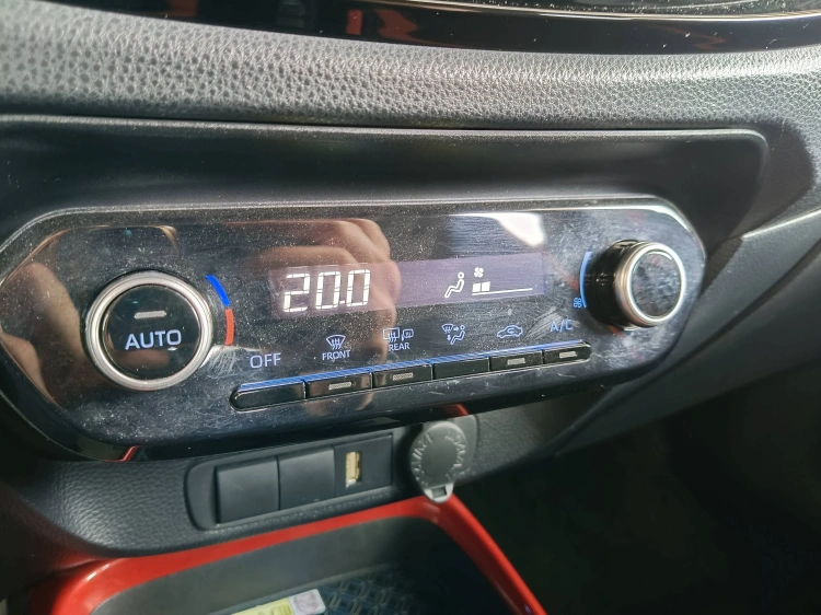 15 - Toyota Aygo X Aygo X 1.0 Active 72cv s-cvt