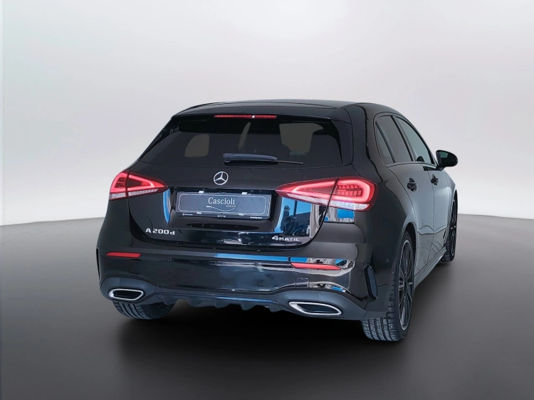 6 - Mercedes-Benz Classe A 200 d Premium Night edition 4matic auto