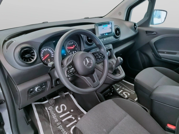 13 - Mercedes-Benz Citan Tourer Long 110 cdi Pro