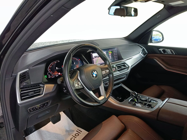 7 - BMW X5 X5 xdrive30d xLine auto