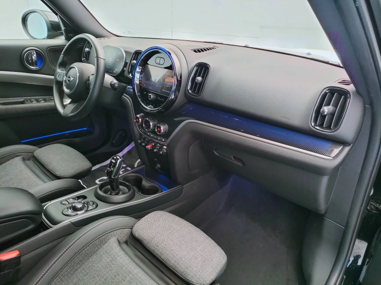 12 - MINI Countryman Mini Countryman 1.5 Cooper Hype auto