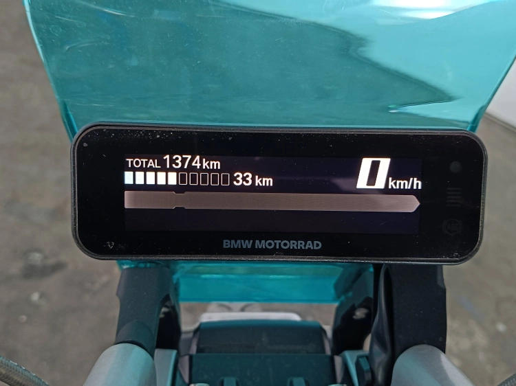 9 - BMW Motorrad C Scooter CE 02