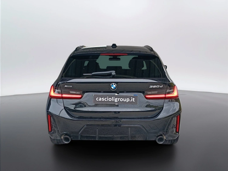 5 - BMW Serie 3 320d Touring mhev 48V Msport xdrive auto