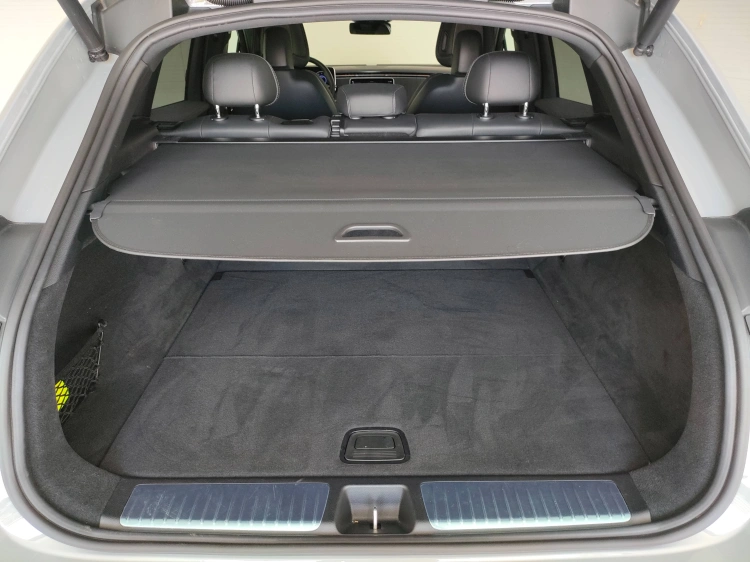 5 - Mercedes-Benz EQE SUV 350+ AMG Line Premium