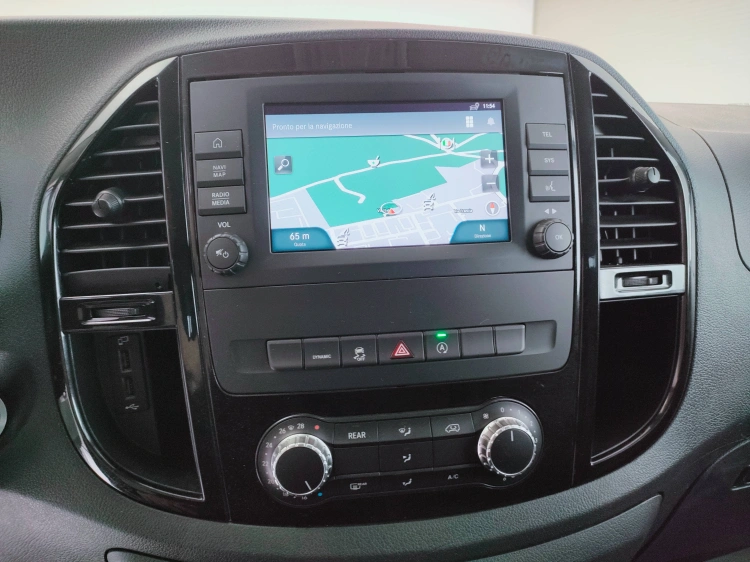 14 - Mercedes Vans Vito 116 cdi long tourer pro auto my20