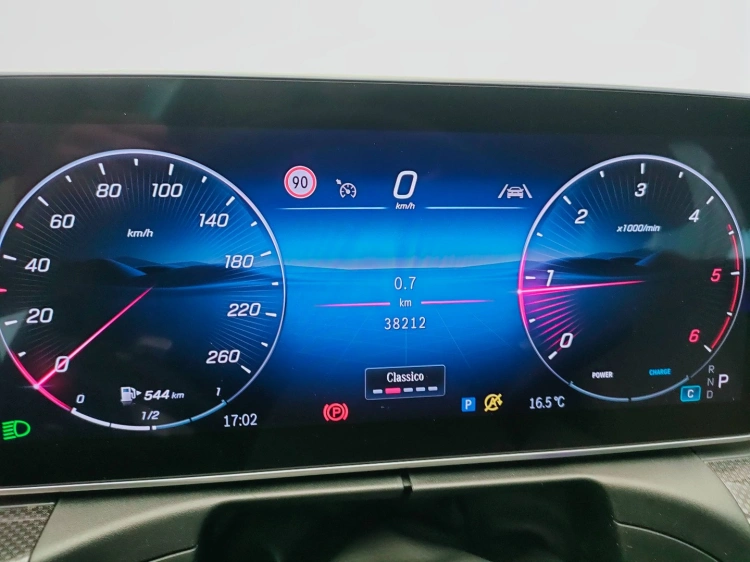 21 - Mercedes-Benz Classe C 220 d mhev AMG Line Advanced Plus 4matic 200cv auto