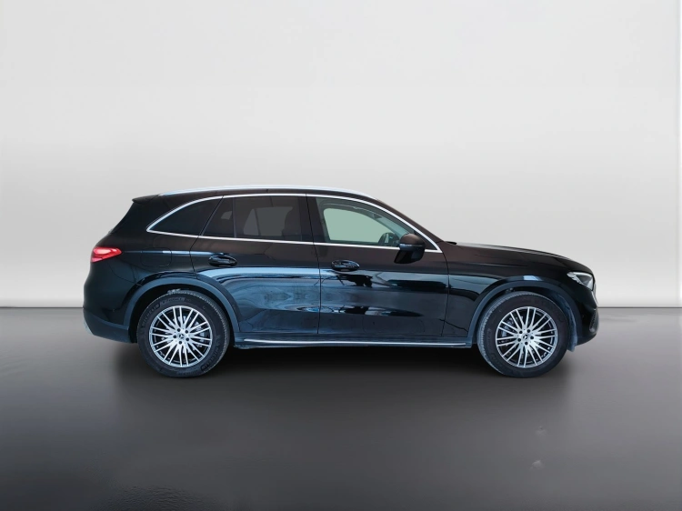 4 - Mercedes-Benz GLC 220 d Advanced Plus 4matic auto
