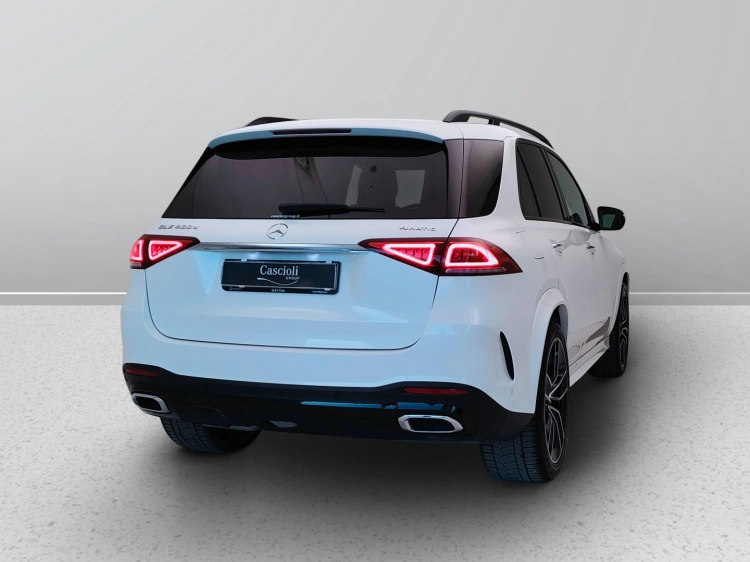 6 - Mercedes-Benz GLE 400 d Premium 4matic auto