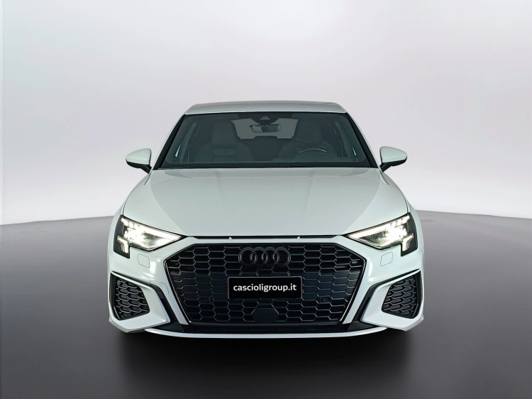2 - Audi A3 A3 Sportback 35 2.0 tdi S line Edition s-tronic