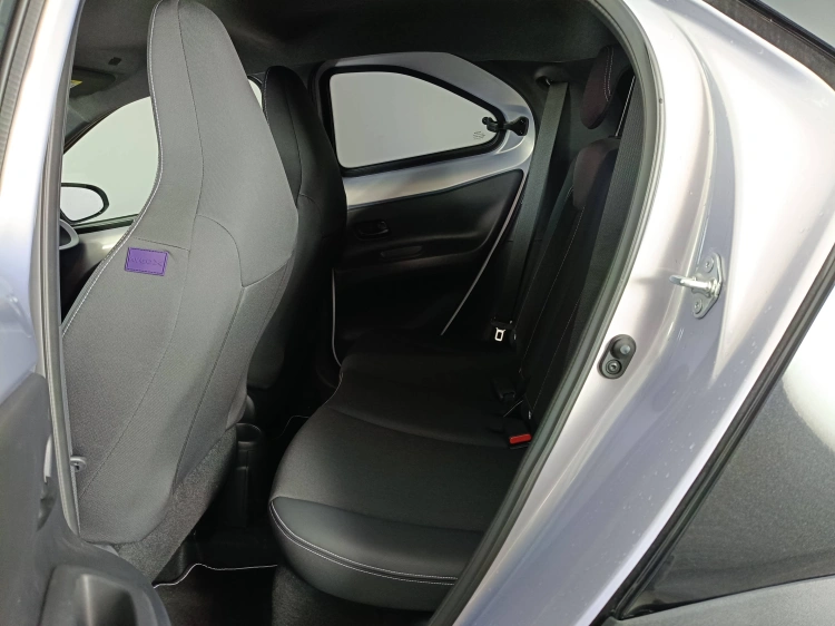 9 - Toyota Aygo X AYGO X 10B MT JBL SE MY24