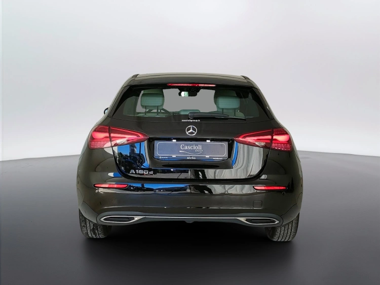 4 - Mercedes-Benz Classe A 180 d Progressive Advanced Plus auto