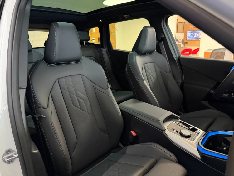 13 - BMW X3 BMW X3 30e xDrive