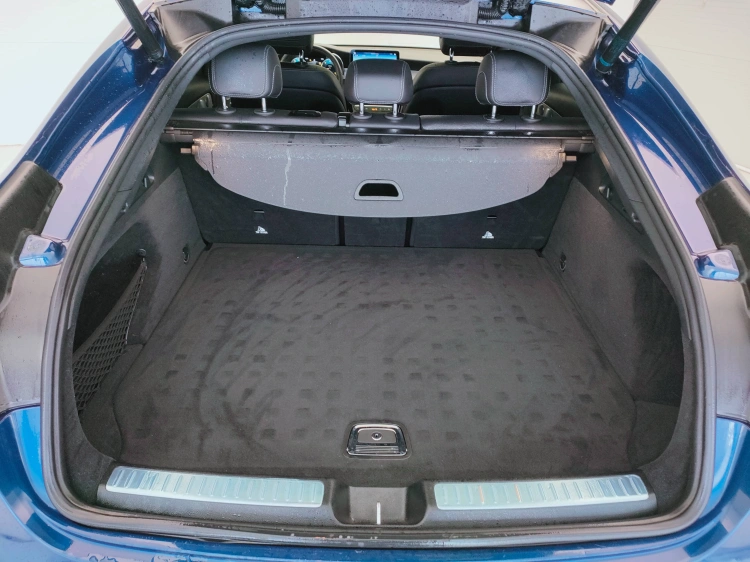 5 - Mercedes-Benz GLC Coupe 300 d Premium Plus 4matic auto