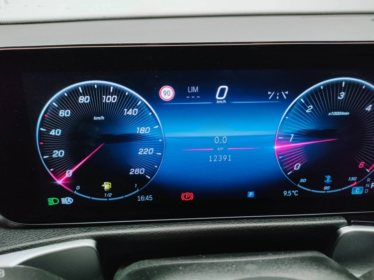 18 - Mercedes-Benz GLB 200 d AMG Line Advanced Plus 4matic auto 7p.ti