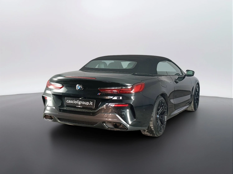 5 - BMW Serie 8 840d Cabrio mhev 48V xdrive auto