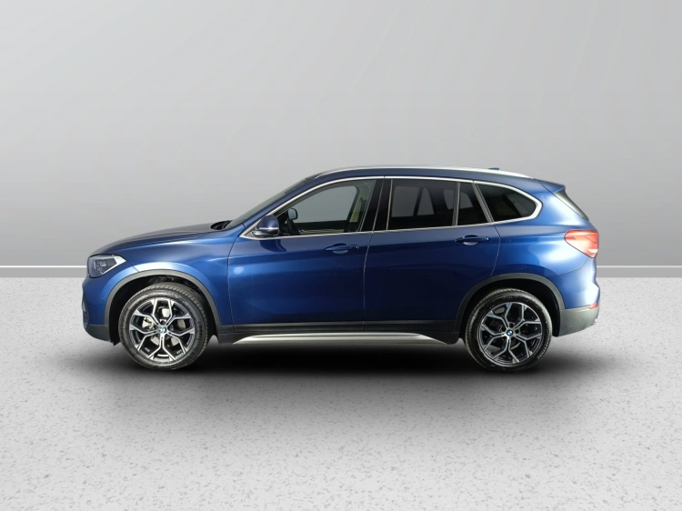 6 - BMW X1 X1 sdrive18d xLine Plus auto