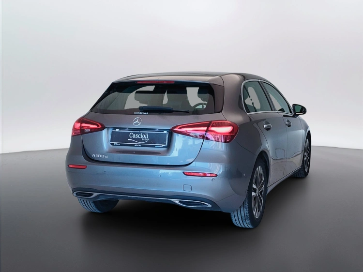 5 - Mercedes-Benz Classe A 180 d Progressive Advanced Plus auto