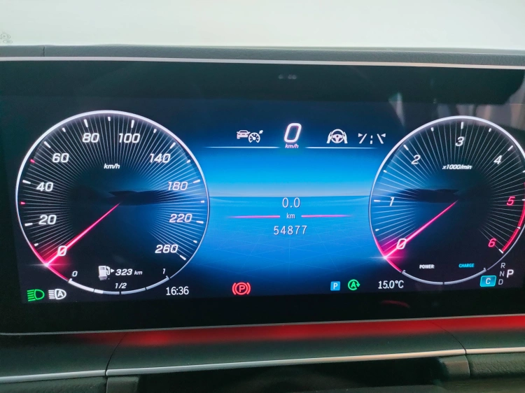 31 - Mercedes-Benz GLS 450 d AMG Line Premium Plus 4matic auto