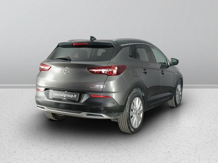 4 - Opel Grandland X 