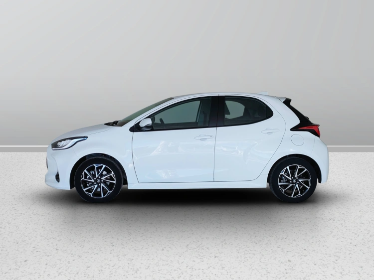 3 - Toyota Yaris Yaris 1.5h Trend