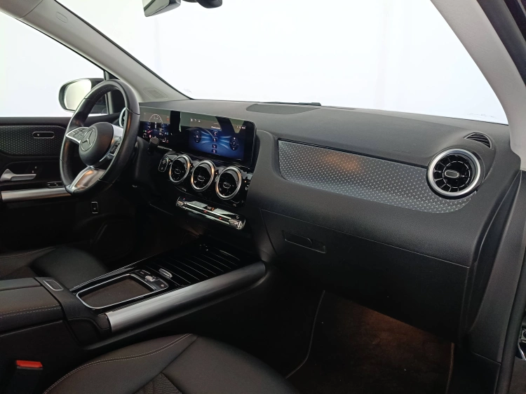 10 - Mercedes-Benz Classe B 180 d Progressive Advanced auto