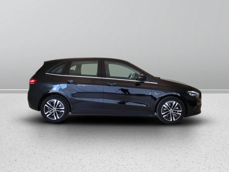 7 - Mercedes-Benz Classe B 250 e phev Advanced auto