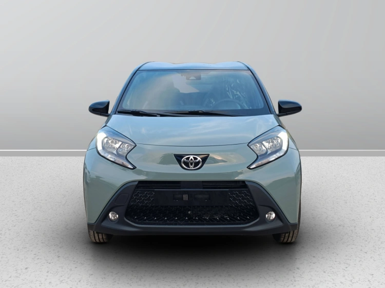 2 - Toyota AYGO X AYGO X 10B MT TREND MY24