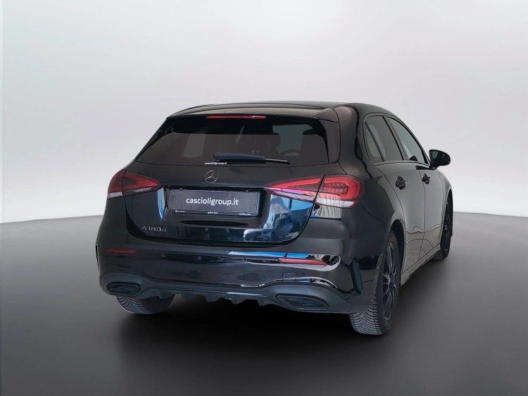 5 - Mercedes-Benz Classe A 180 d Premium auto