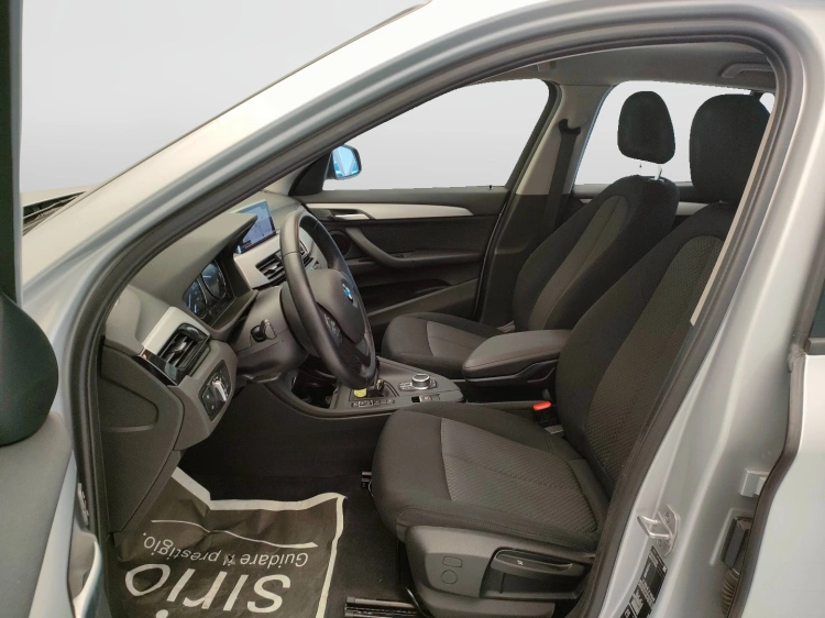 15 - BMW X1 X1 xdrive18d Advantage auto