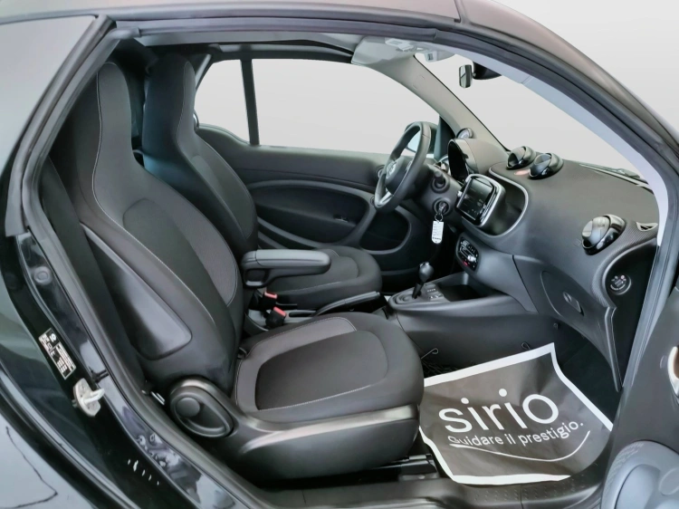 10 - smart fortwo Fortwo Cabrio eq Pulse 22kW