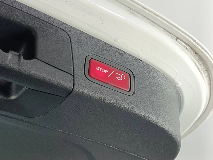 15 - Mercedes-Benz GLA Mercedes 250 e phev (eq-power) Sport Plus auto