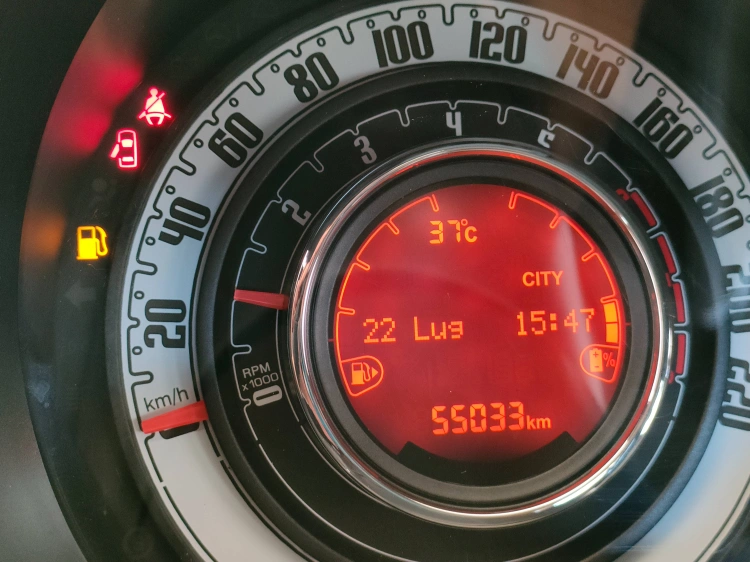 14 - Fiat 500 500 1.0 hybrid Connect 70cv