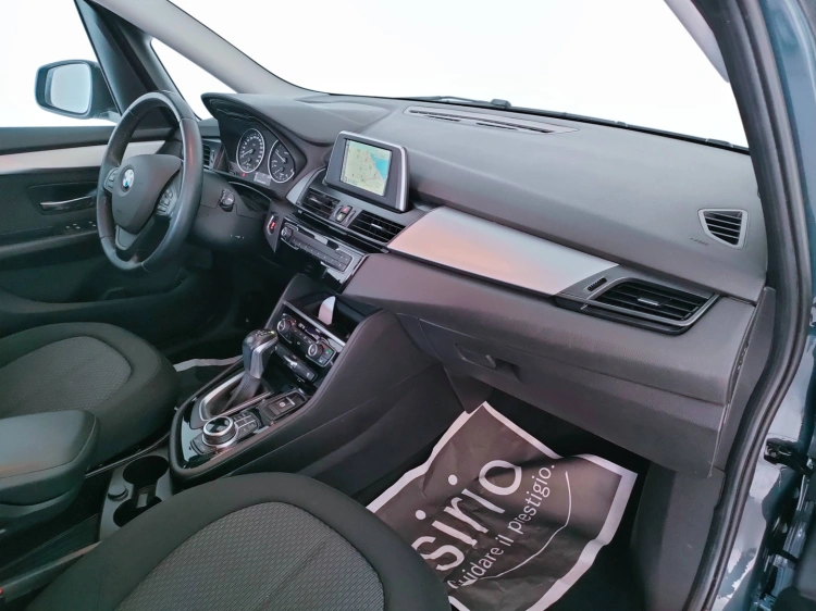 12 - BMW Serie 2 218d Gran Tourer Advantage 7p.ti auto