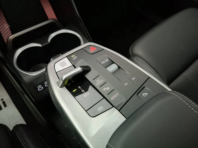 17 - BMW X1 X1 xdrive23d mhev 48V MSport Pro auto