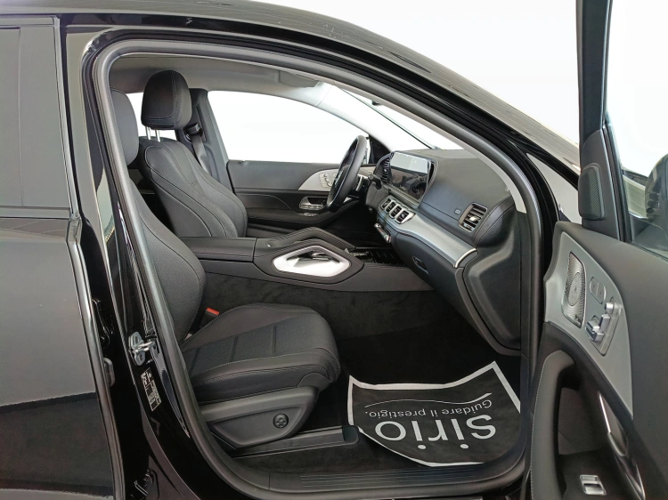 9 - Mercedes-Benz GLE 300 d 4MATIC Coupe