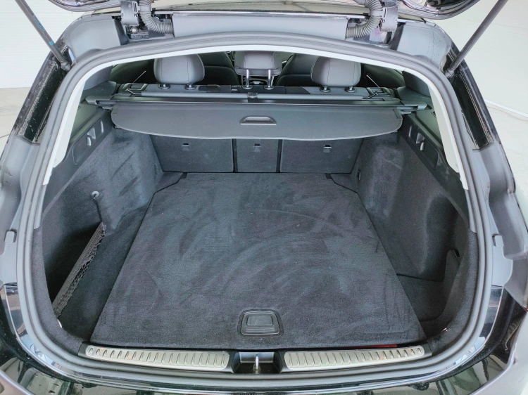 5 - Mercedes-Benz Classe C SW 200 d mhev Sport auto